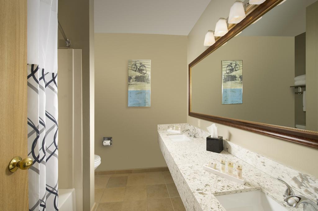 Redmond Inn Ngoại thất bức ảnh
